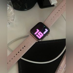 Rose gold Apple Watch available